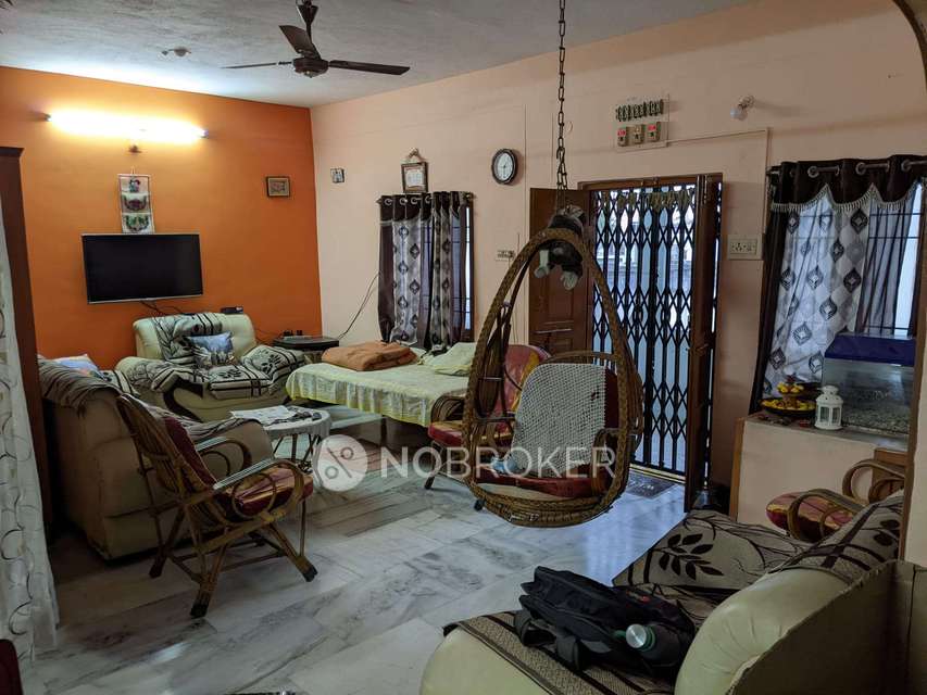 2 BHK Flat In Sri Sai Apartments, Nallakunta For Sale  In Nallakunta