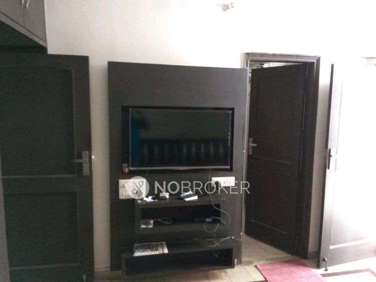 1 BHK House for Rent  In Sector 9a