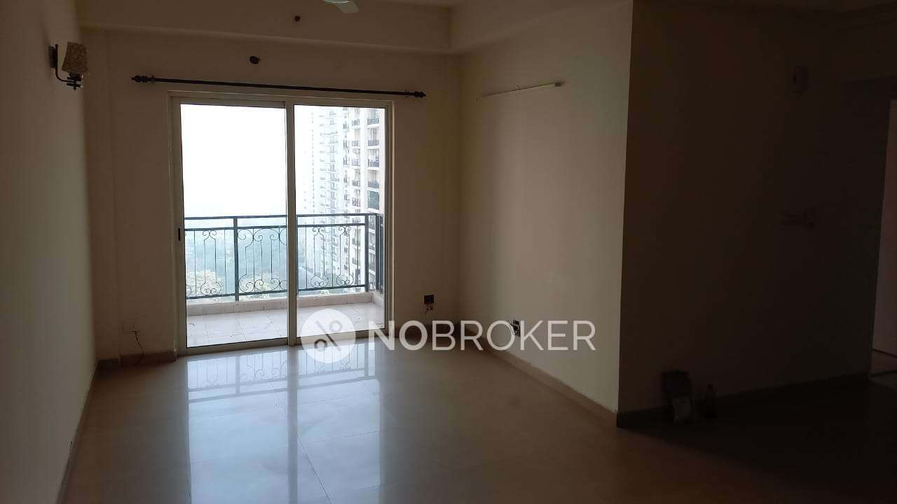 DLF capital Green Moti Nagar Rent WITHOUT BROKERAGE Semifurnished 3