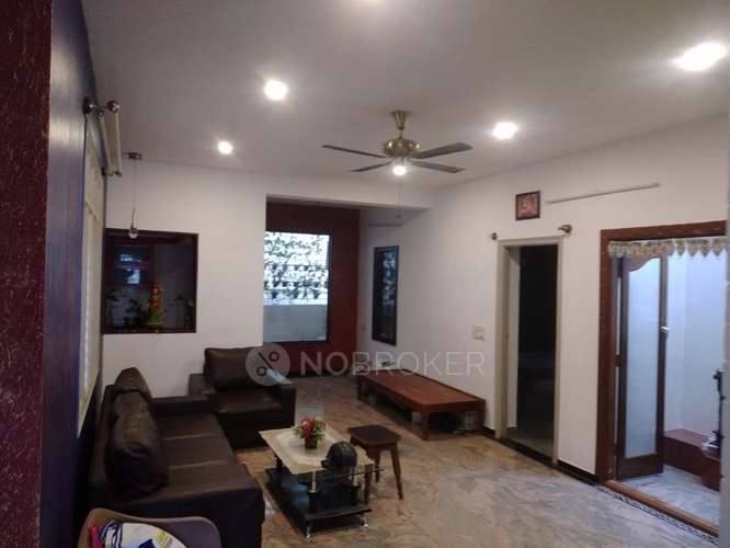 4th Cross Road Rent WITHOUT BROKERAGE Fully furnished 2 BHK Rental
