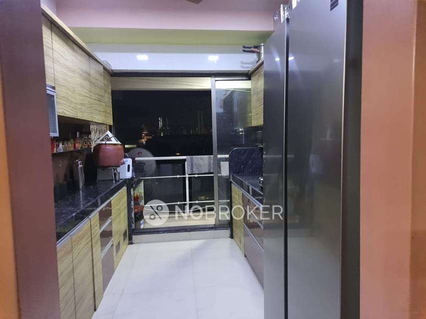 2 BHK Flat In Silver Leaf  For Sale  In Kandivali East