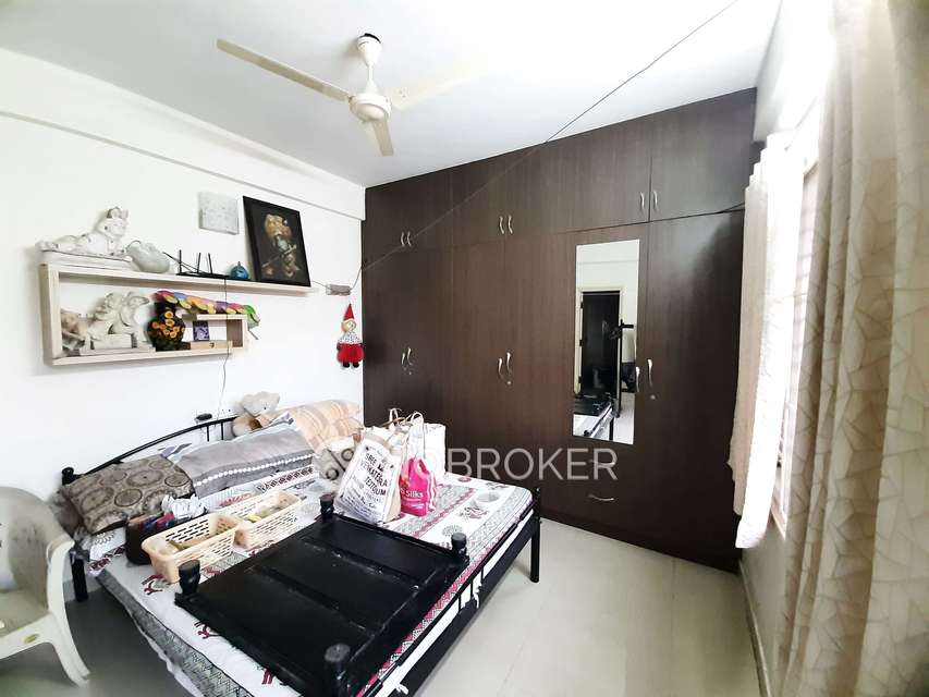 3 BHK Flat In Elegant Embassy 3 For Sale  In Rr Nagar