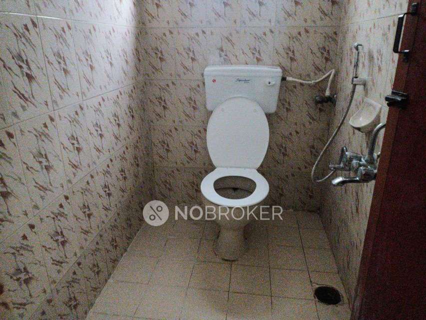 3 BHK Flat In Sitarama Residencyi For Sale  In Adikmet