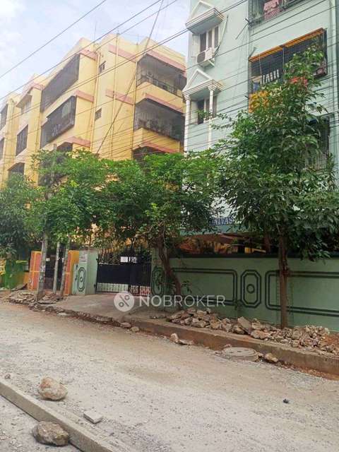3 BHK Flat In Sitarama Residencyi For Sale  In Adikmet