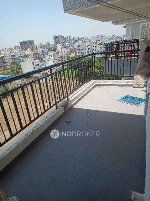 2 BHK Flat In Royale Bliss for Rent  In Vikas Nagar