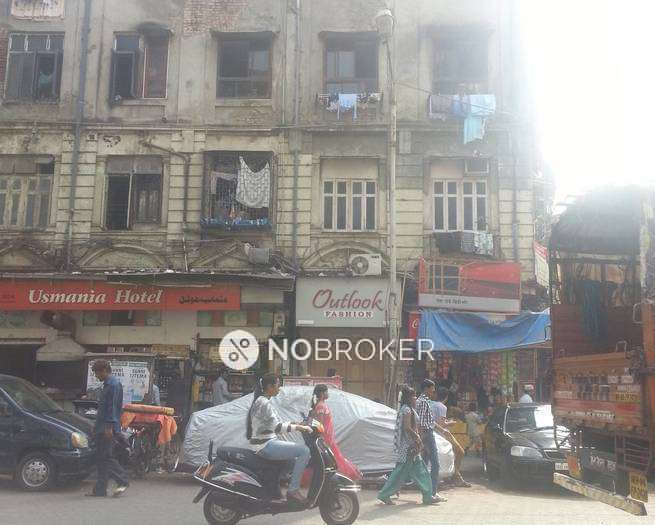 1 RK Flat In Aisha Manzil for Rent  In Dongri