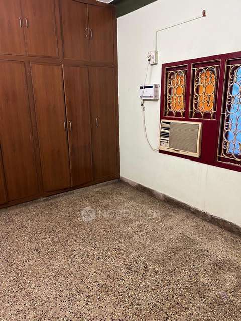 2 BHK House for Rent  In Madipakkam