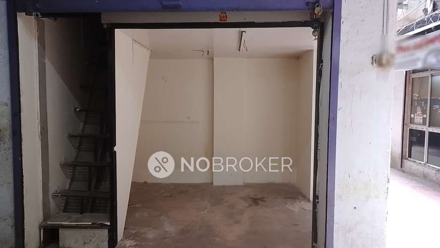Shop in  Shaniwar Peth, Pune for Rent 