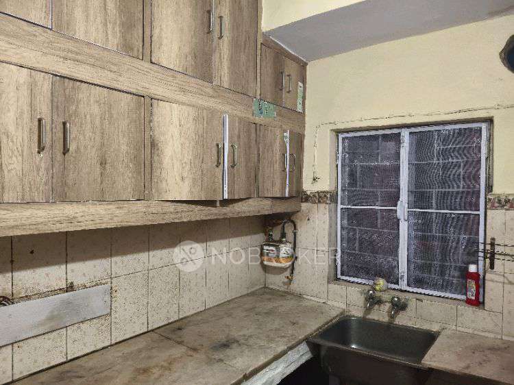 2 BHK Flat In Dda Flats  For Sale  In Dilshad Garden