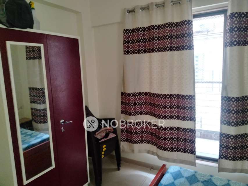 2 BHK Flat In Patel Society For Sale  In Ghatkopar East