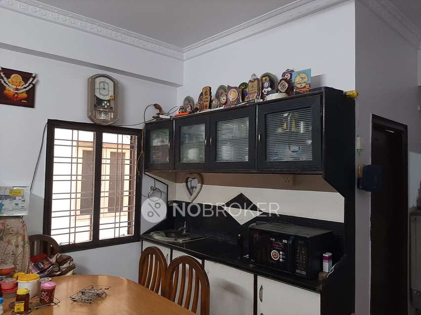 3 BHK Flat In Sai Srinivasa Towers, Kukatpally For Sale  In Kukatpally