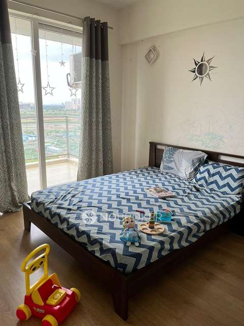 3 BHK Flat In Emaar Imperial Gardens for Rent  In Sector-102