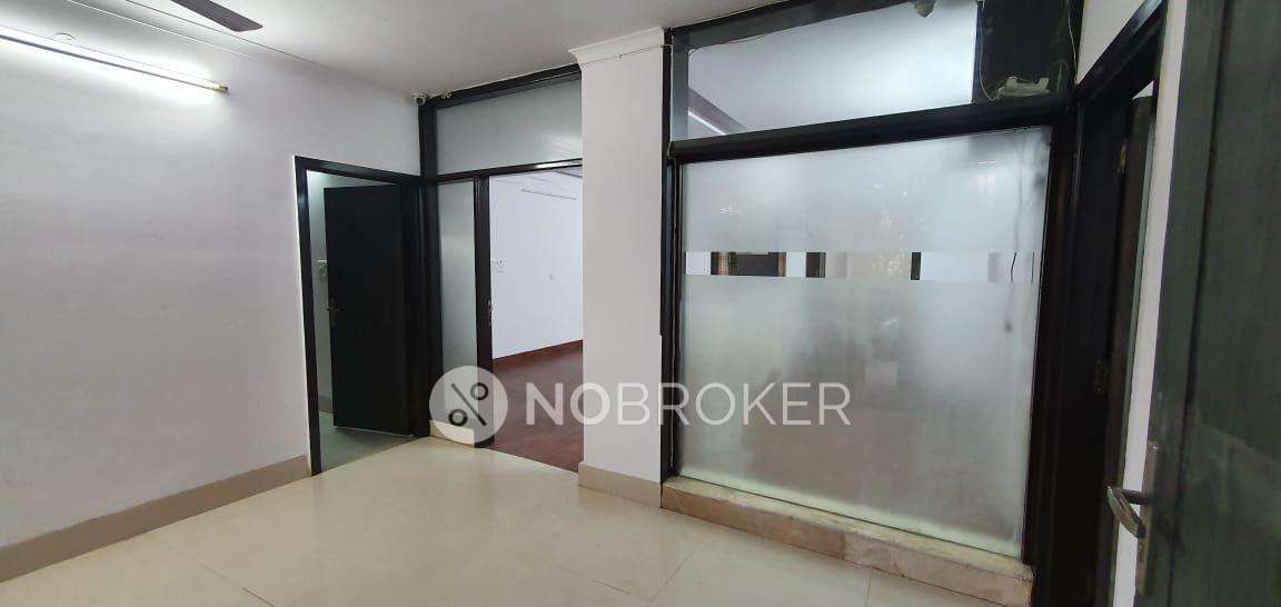 4 BHK Flat In Mitra Vihar For Sale  In Pitam Pura