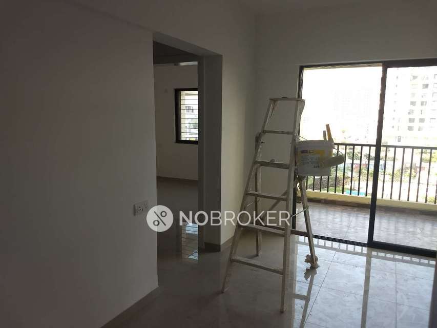 2 BHK Flat In Umang Premiere Building B2 For Sale  In Wagholi