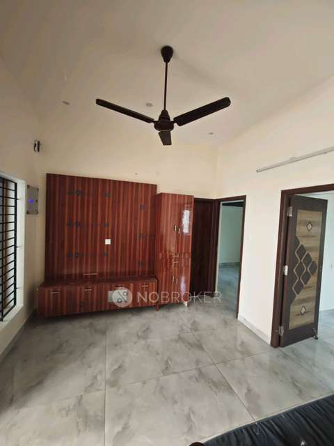 2 BHK House for Rent  In Sholinganallur