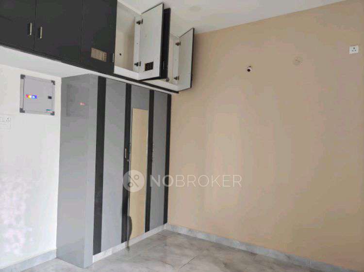 2 BHK House for Rent  In 81ag Perumbakkam, Nedunchezian St, Sholinganallur, Chennai, Tamil Nadu 600119, India