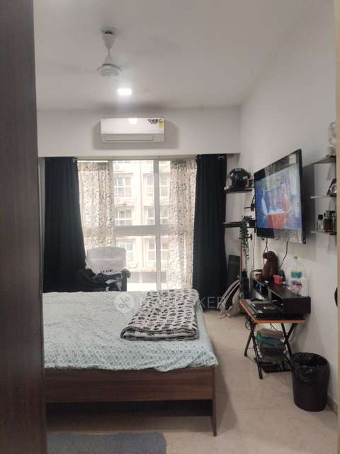 2 BHK Flat In Platinum Life For Sale  In Anderi West