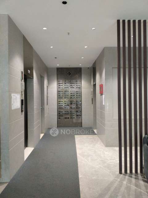 2 BHK Flat In Platinum Life For Sale  In Anderi West