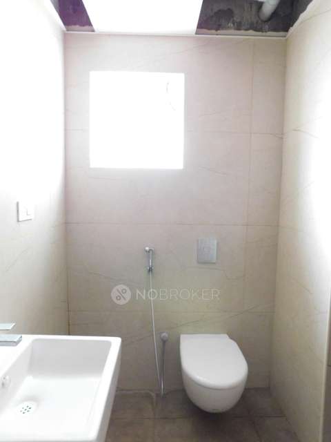 2 BHK Flat In Hallmark Skyrena For Sale  In Narsingi