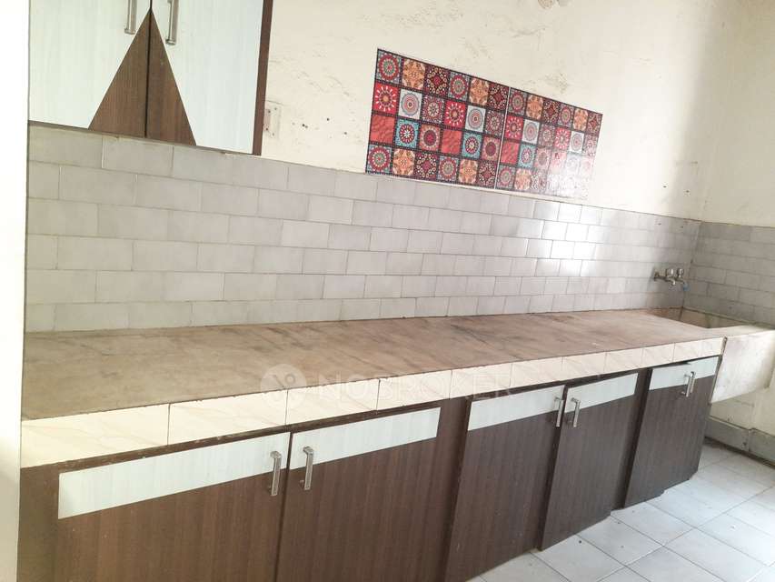 2 BHK Flat In Rk Complex Kachiguda For Sale  In Kachiguda