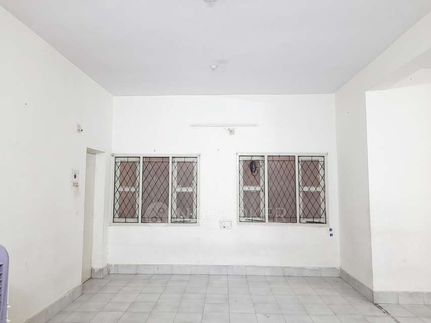 2 BHK Flat In Rk Complex Kachiguda For Sale  In Kachiguda