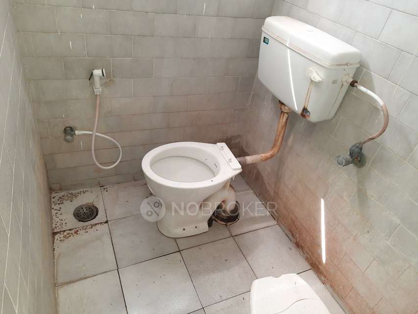 2 BHK Flat In Rk Complex Kachiguda For Sale  In Kachiguda