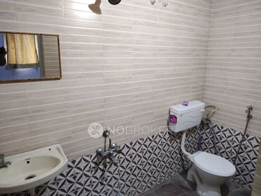 2 BHK Flat In Nircon Oakwood Society for Rent  In Narhe