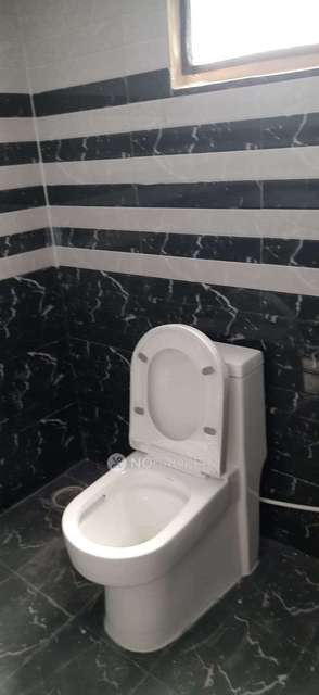 2 BHK Flat In Brc Mansion For Sale  In Malkajgiri