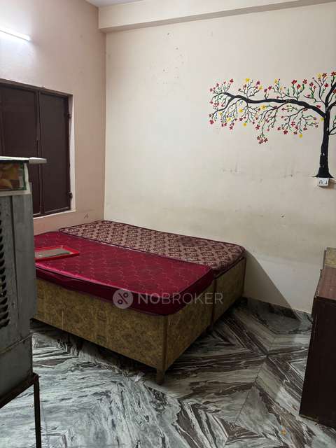 PG for Girls in Laxmi Nagar