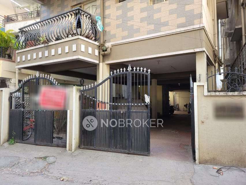 4 BHK Flat In Goodwell Residency For Sale  In  Shivaji Nagar