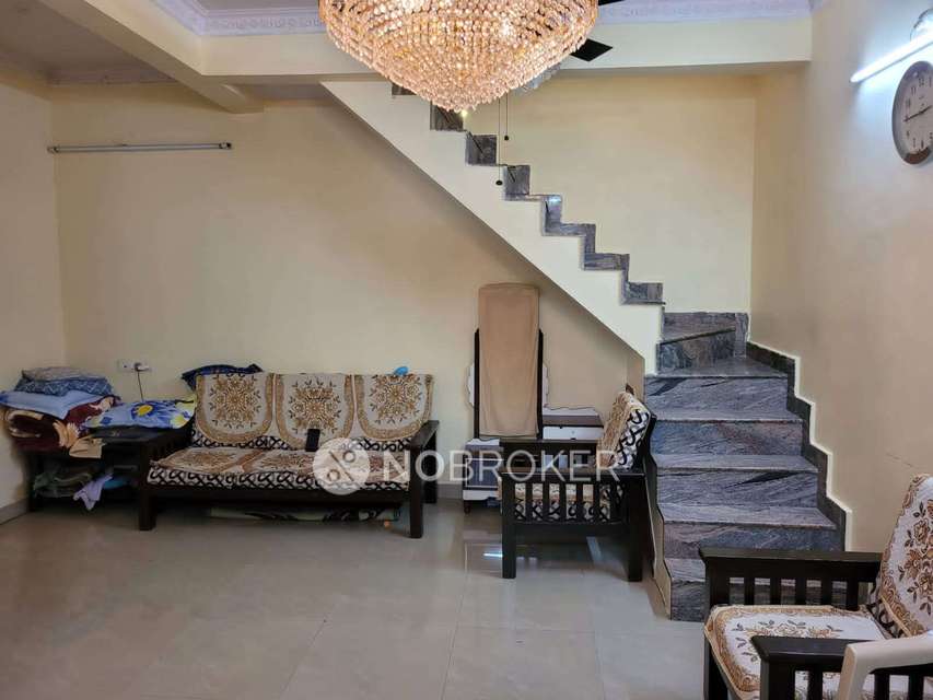 4 BHK Flat In Goodwell Residency For Sale  In  Shivaji Nagar