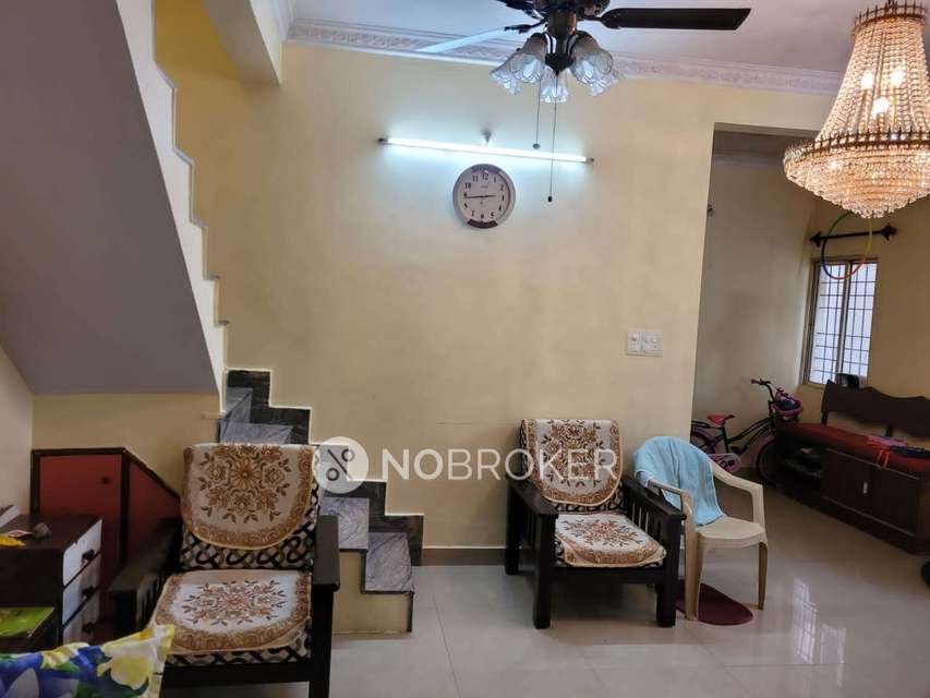 4 BHK Flat In Goodwell Residency For Sale  In  Shivaji Nagar