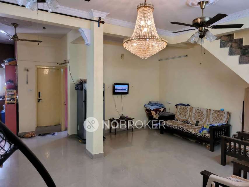 4 BHK Flat In Goodwell Residency For Sale  In  Shivaji Nagar