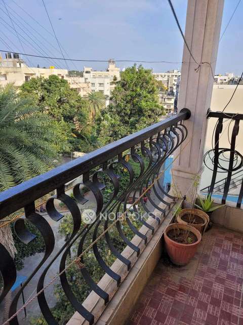 4 BHK Flat In Goodwell Residency For Sale  In  Shivaji Nagar
