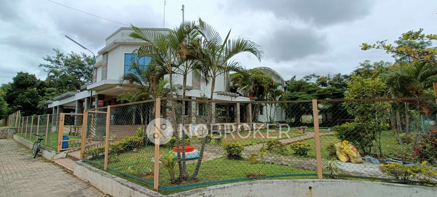 2 BHK Flat In Nbr Lakeview Apartments For Sale  In Electronic City