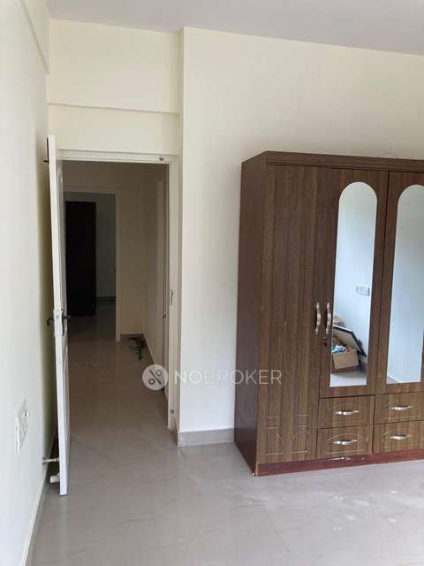 2 BHK Flat In Nbr Lakeview Apartments For Sale  In Electronic City