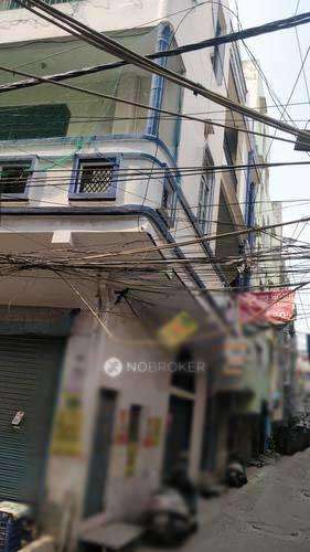 Shop in Shakarpur, Delhi for Rent 