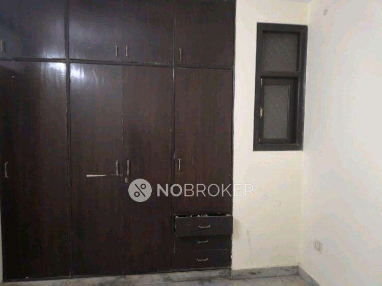 2 BHK Flat For Sale  In Panjabi Bagh East