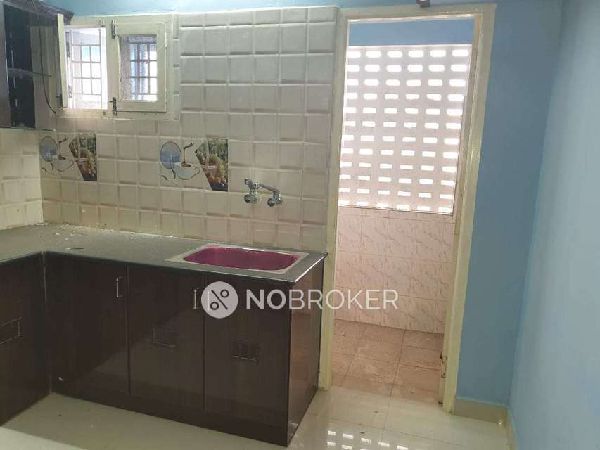 2 BHK Flat In Saint Trasa  For Sale  In Korattur
