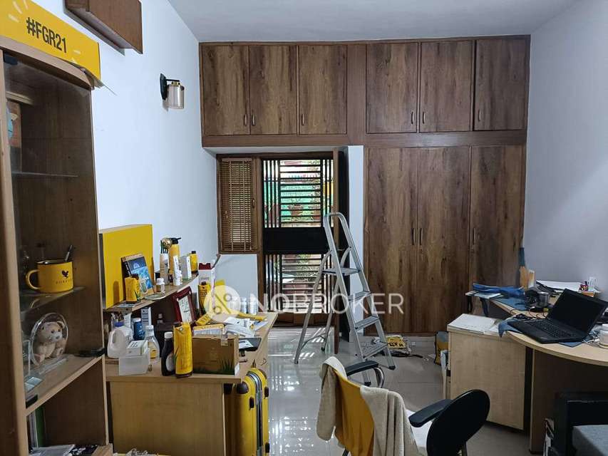 3 BHK Flat In Shivalik Apartment For Sale  In Alaknanda