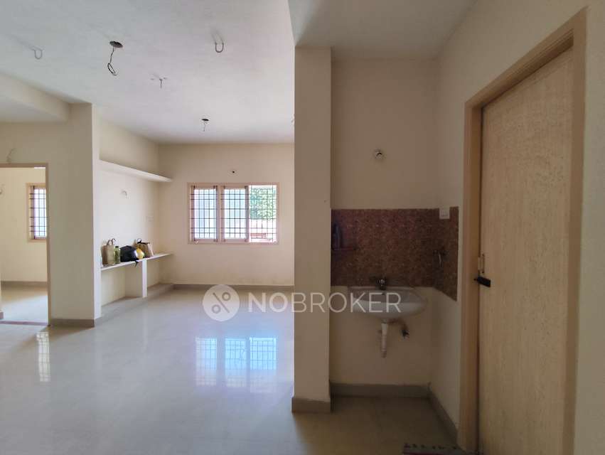 4 BHK Flat In Rana Apartments For Sale  In Kovilambakkam