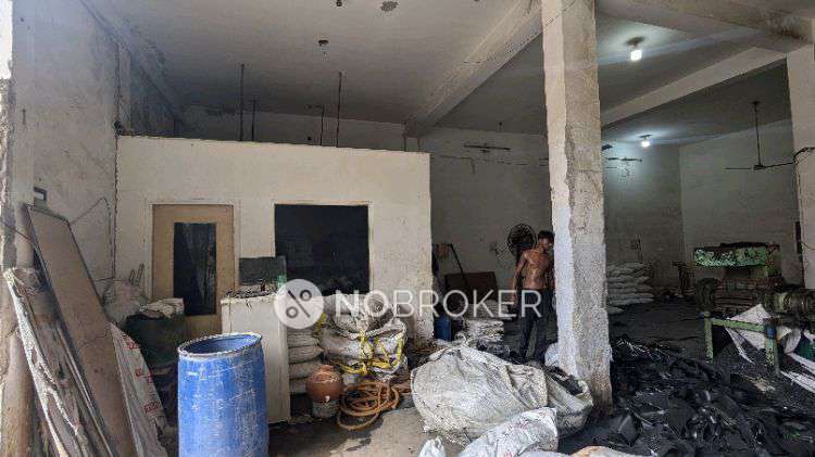 Shop in Sector 84, Gurgaon for Rent 