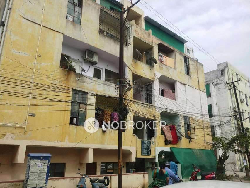 2 BHK Flat In Krupa Complex for Rent  In Neredmet