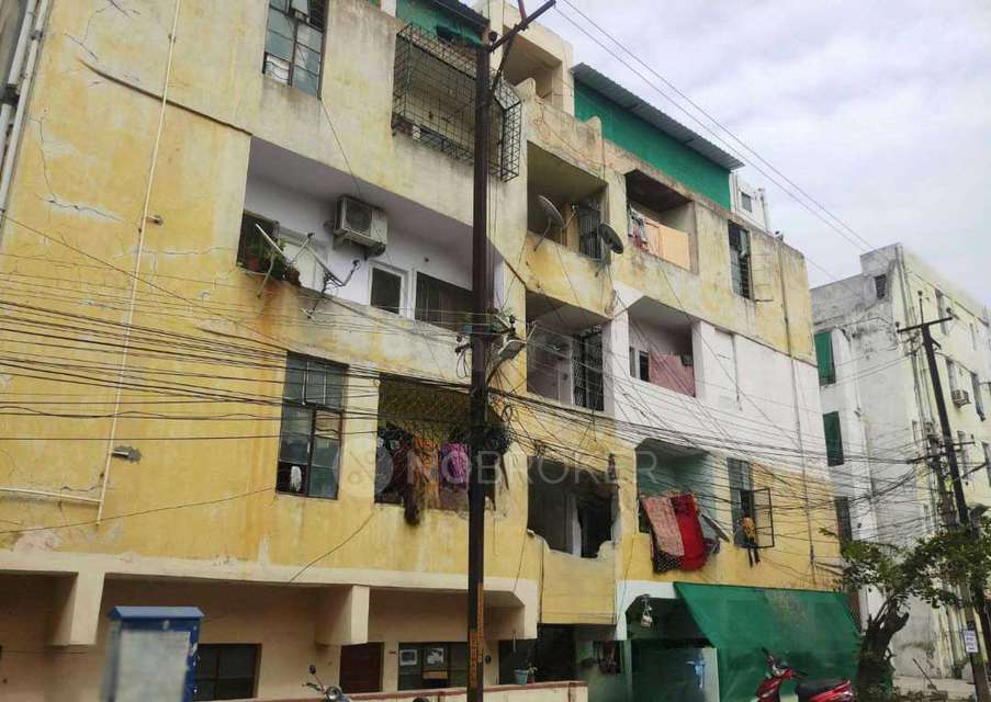 2 BHK Flat In Krupa Complex for Rent  In Neredmet