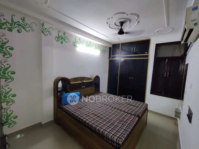 Govind Puri Kalkaji Rent WITHOUT BROKERAGE Fully furnished 2 BHK