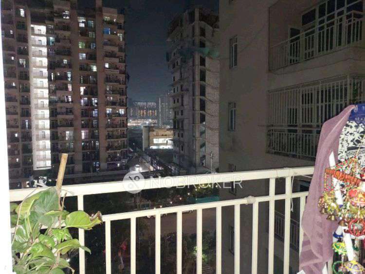 3 BHK Flat In Gaur City 1 For Sale  In Sector 4