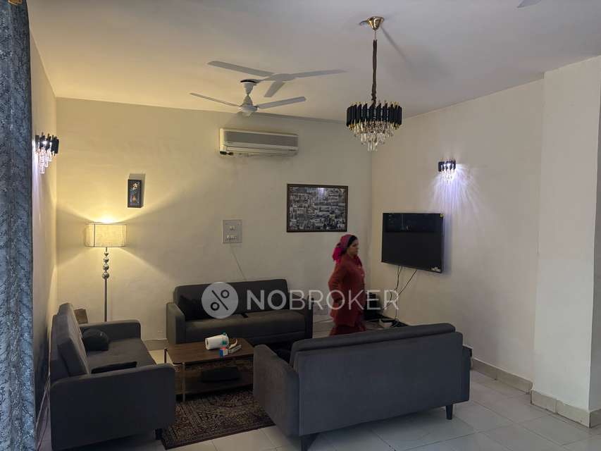4 BHK House for Rent  In Sector 40