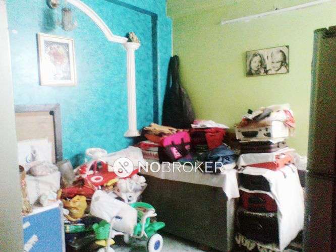 3 BHK Flat For Sale  In Laxmi Nagar