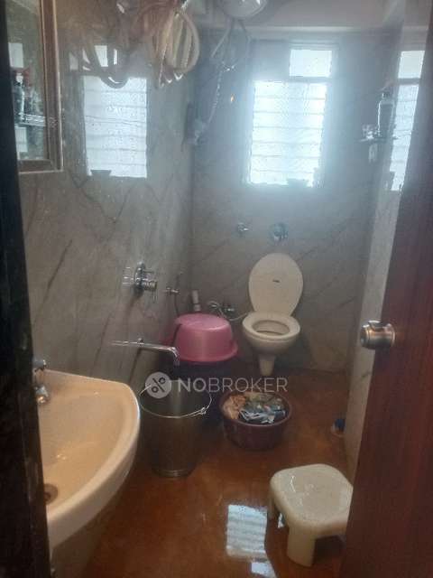 1 BHK Flat In Ss Rishab Villa For Sale  In Malad East