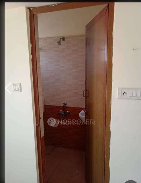 2 BHK Flat In Solai Thaksha Apartment For Sale  In Vandalur